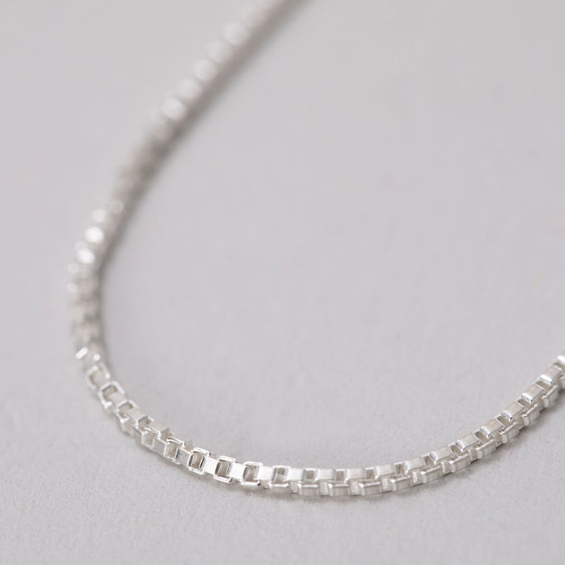 TWNKL NECKLESS 1.0 | ERA. TWNKL NECKLESS 1.0 | ERA.