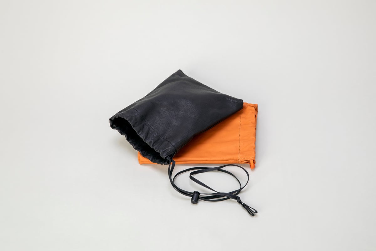 イーラ　EO GOAT HARVEST BAG ブラック EO GOAT HARVEST BAG | ERA.