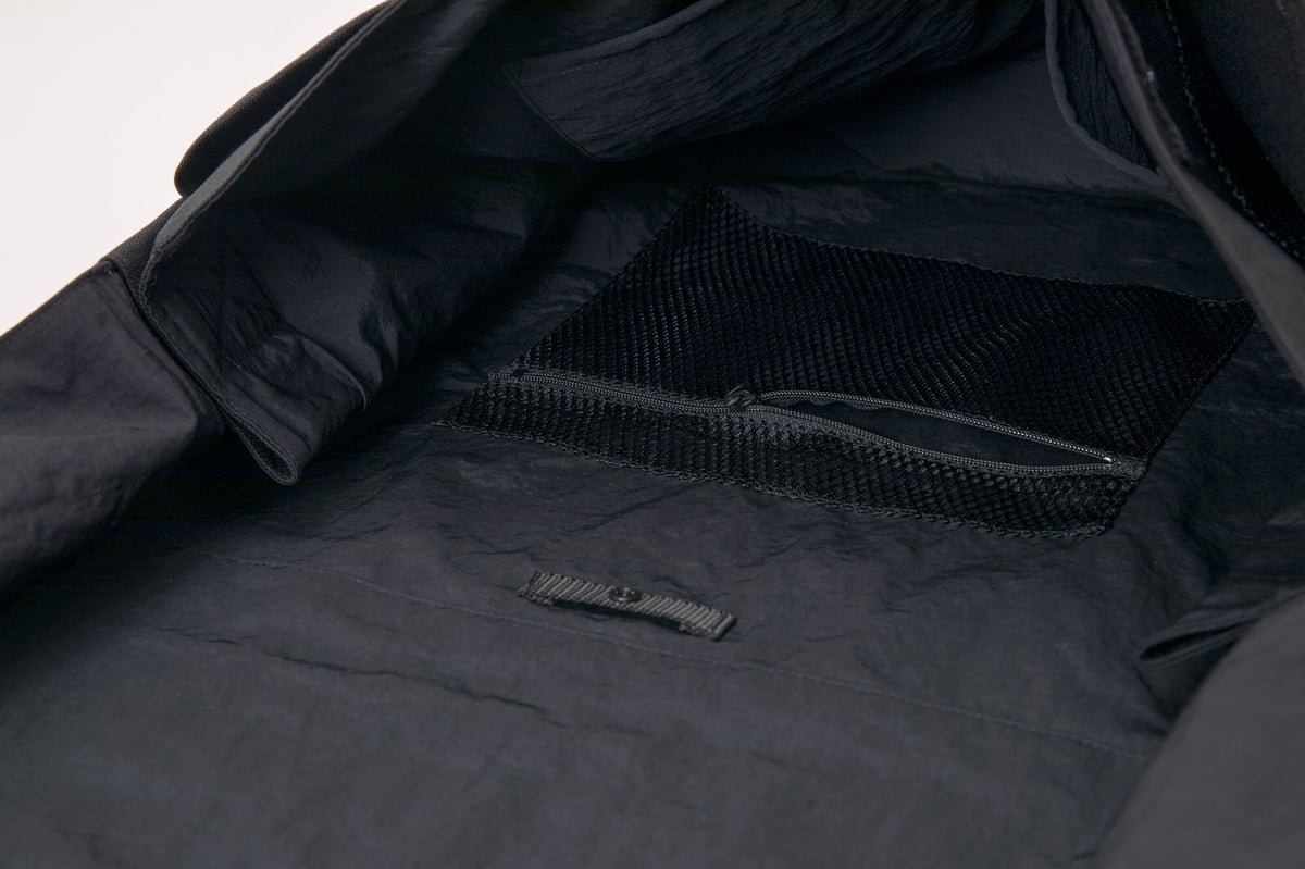 B.T NO MESSENGER BAG | ERA.