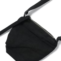 BATONER ERA. LINEN POCHETTE