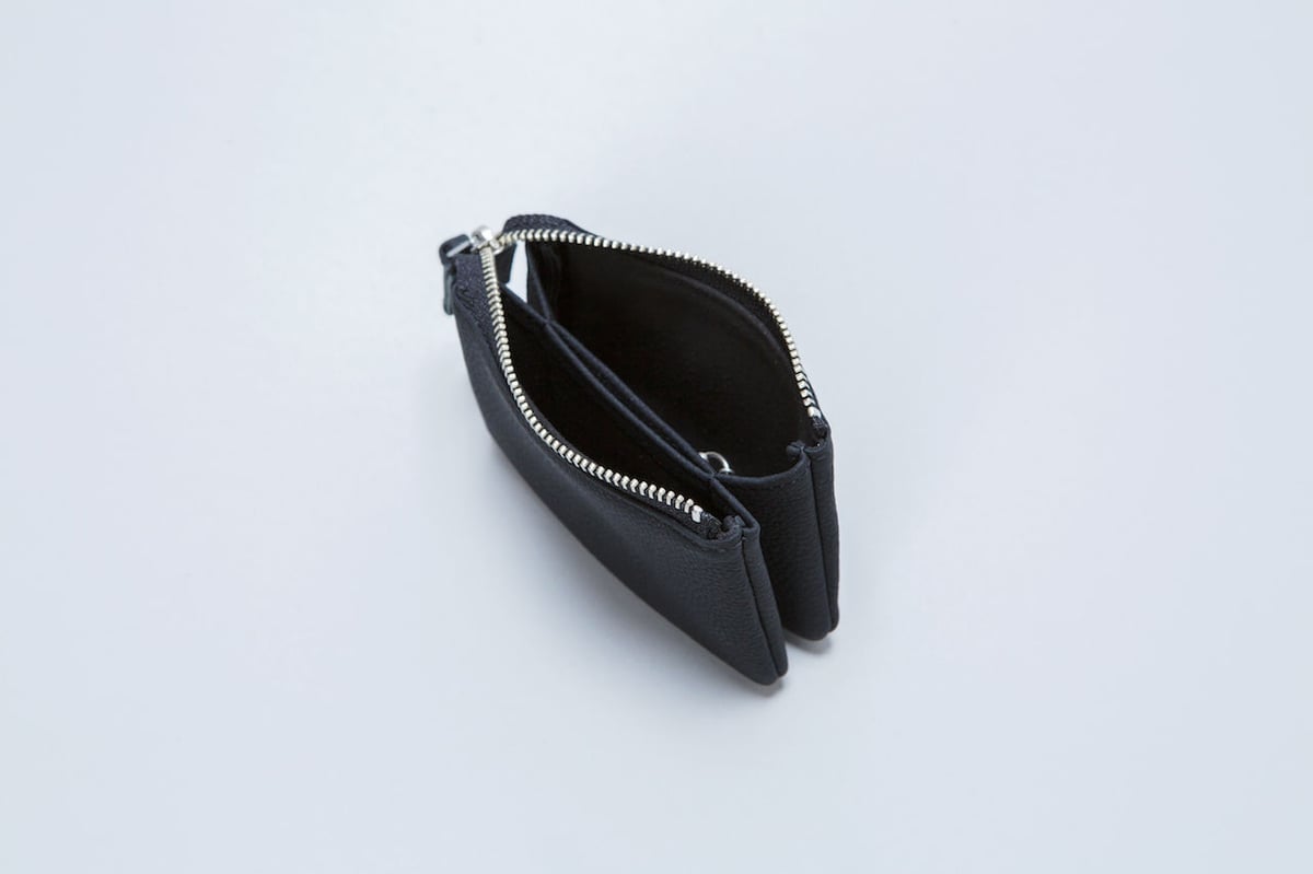 BUBBLE CALF UTILITY WALLET SMALL | ERA. BUBBLE CALF UTILITY WALLET SMALL | ERA.