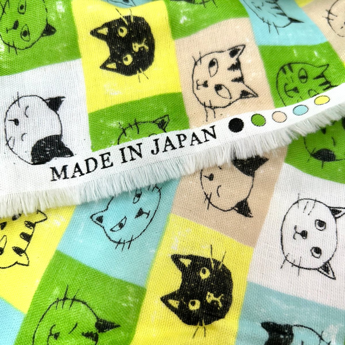10㎝からカットOK】ネコ柄 綿ダブルガーゼ | 服地とお仕立てのサカモト