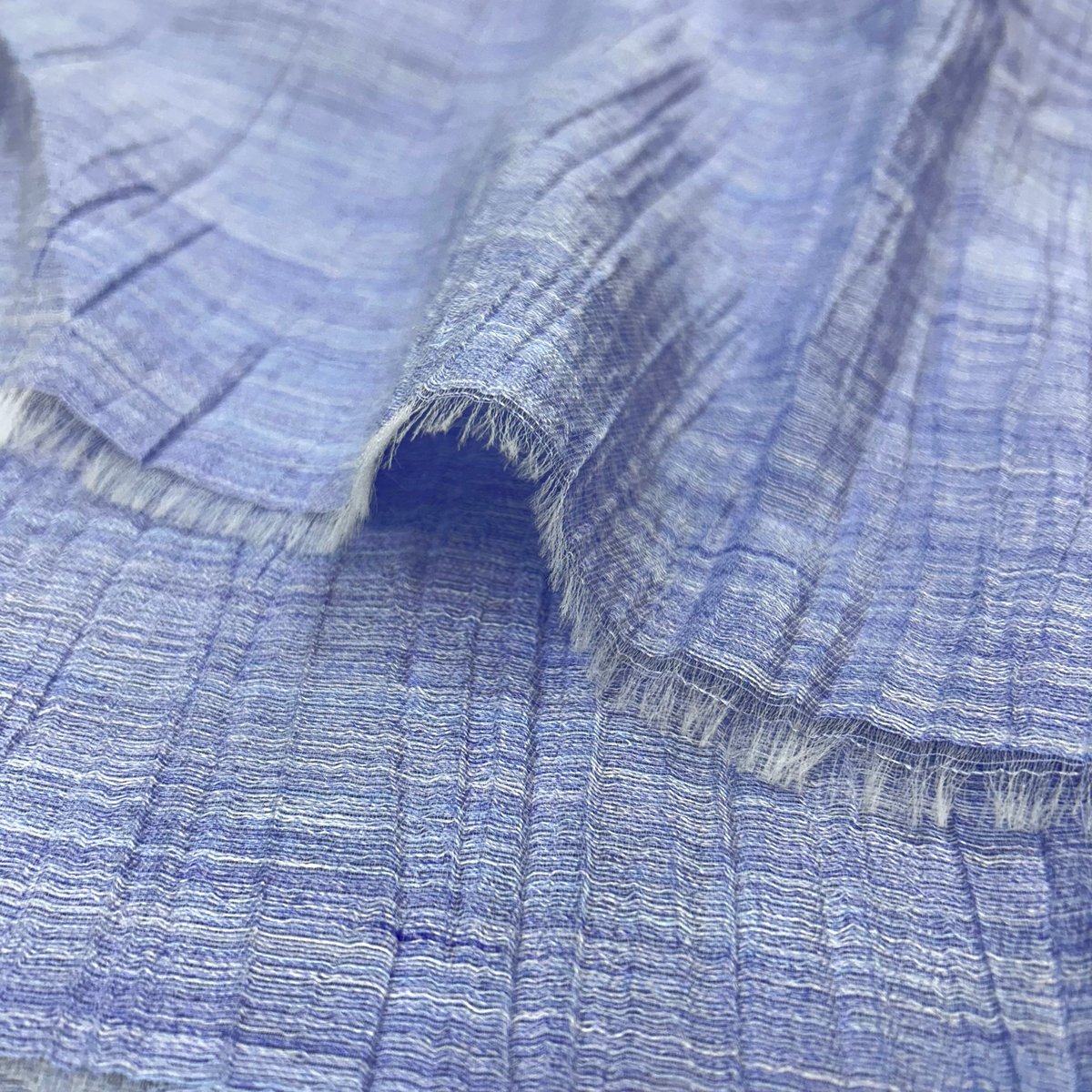 近江ちぢみ　ブルー 1カットのみ】近江ちぢみ麻(ブルー) | 服地とお仕立てのサカモト