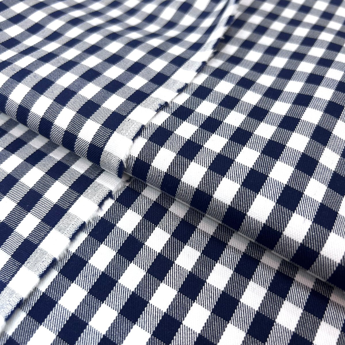10㎝からカットOK】ギンガムチェック綿ストレッチ(ネイビー) | 服地