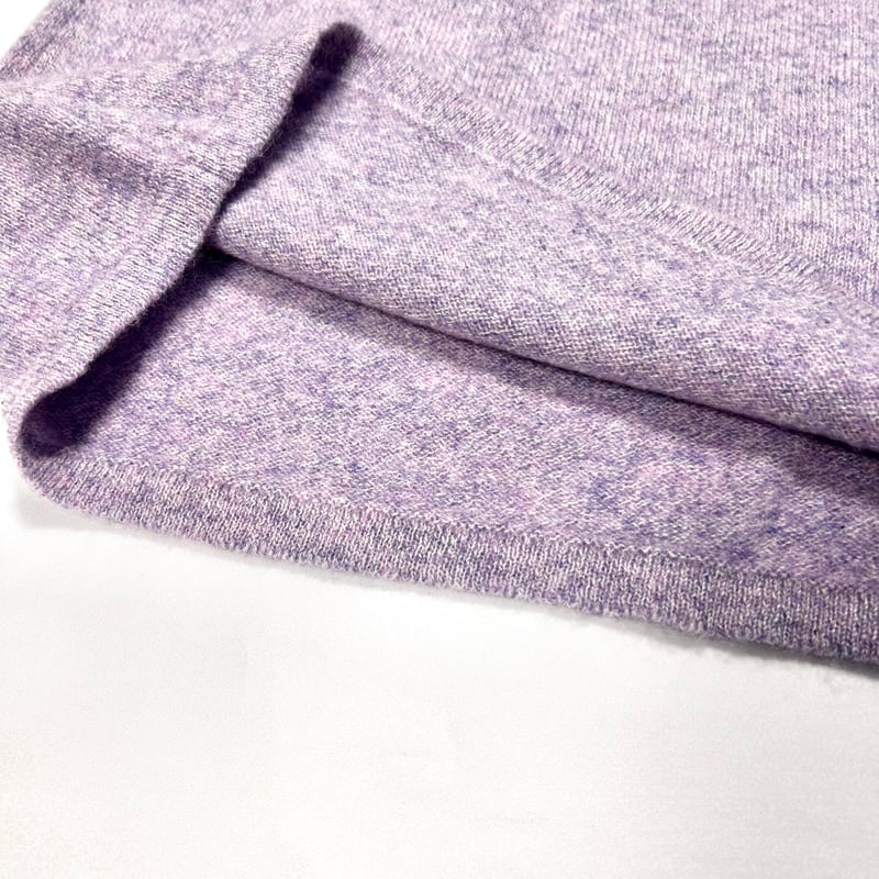 手洗いOK】カシミヤ100％クルーネックセーター(ラベンダー) | 服地とお