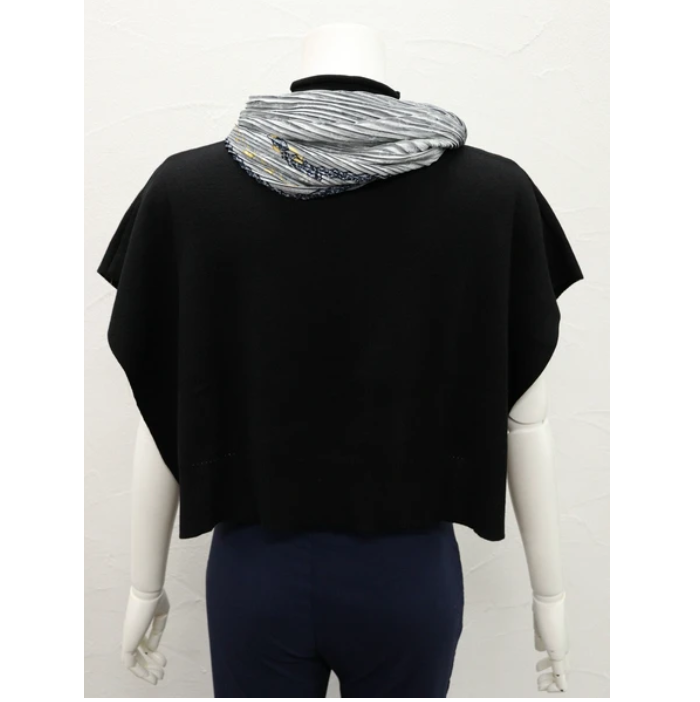 スカーフ付が嬉しい♪ニットケープ | 服地とお仕立てのサカモト