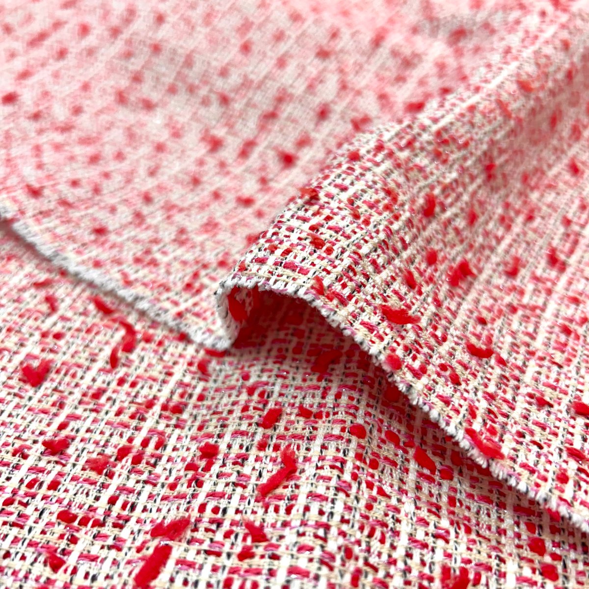 1カットのみ】イタリア製ファンシーツイード(赤系) | 服地とお仕立ての