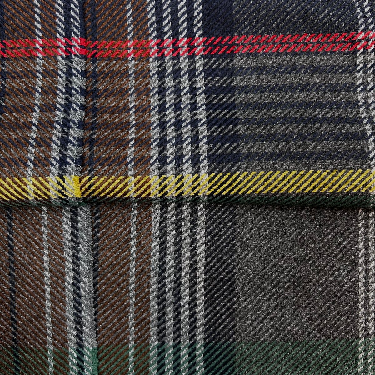10㎝からカットOK】イタリア製チェック柄カシミヤシルク混ウール