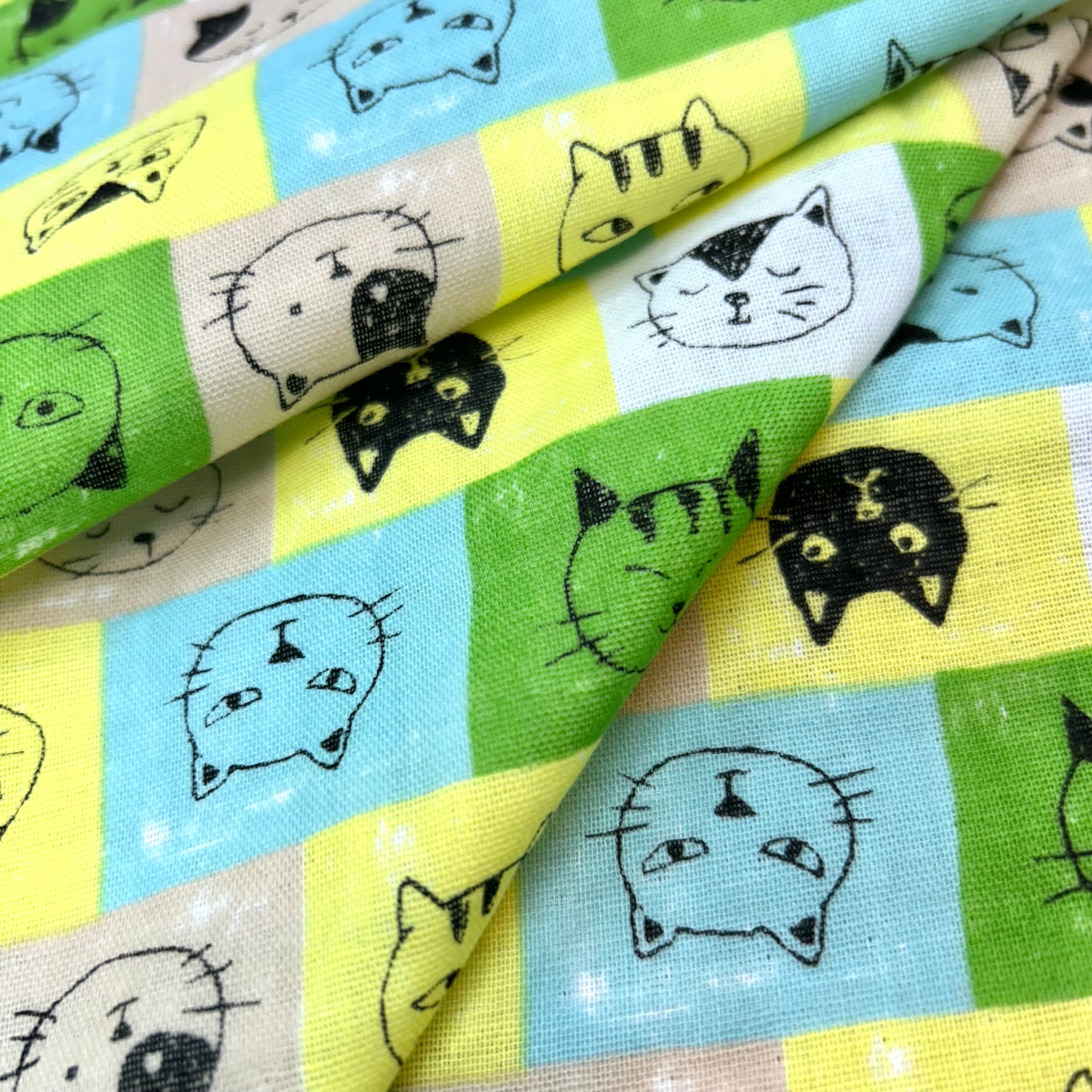 10㎝からカットOK】ネコ柄 綿ダブルガーゼ | 服地のサカモト