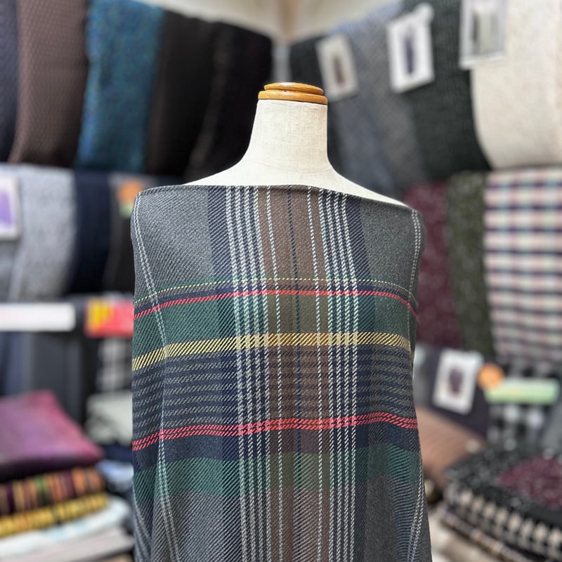 10㎝からカットOK】イタリア製チェック柄カシミヤシルク混ウール