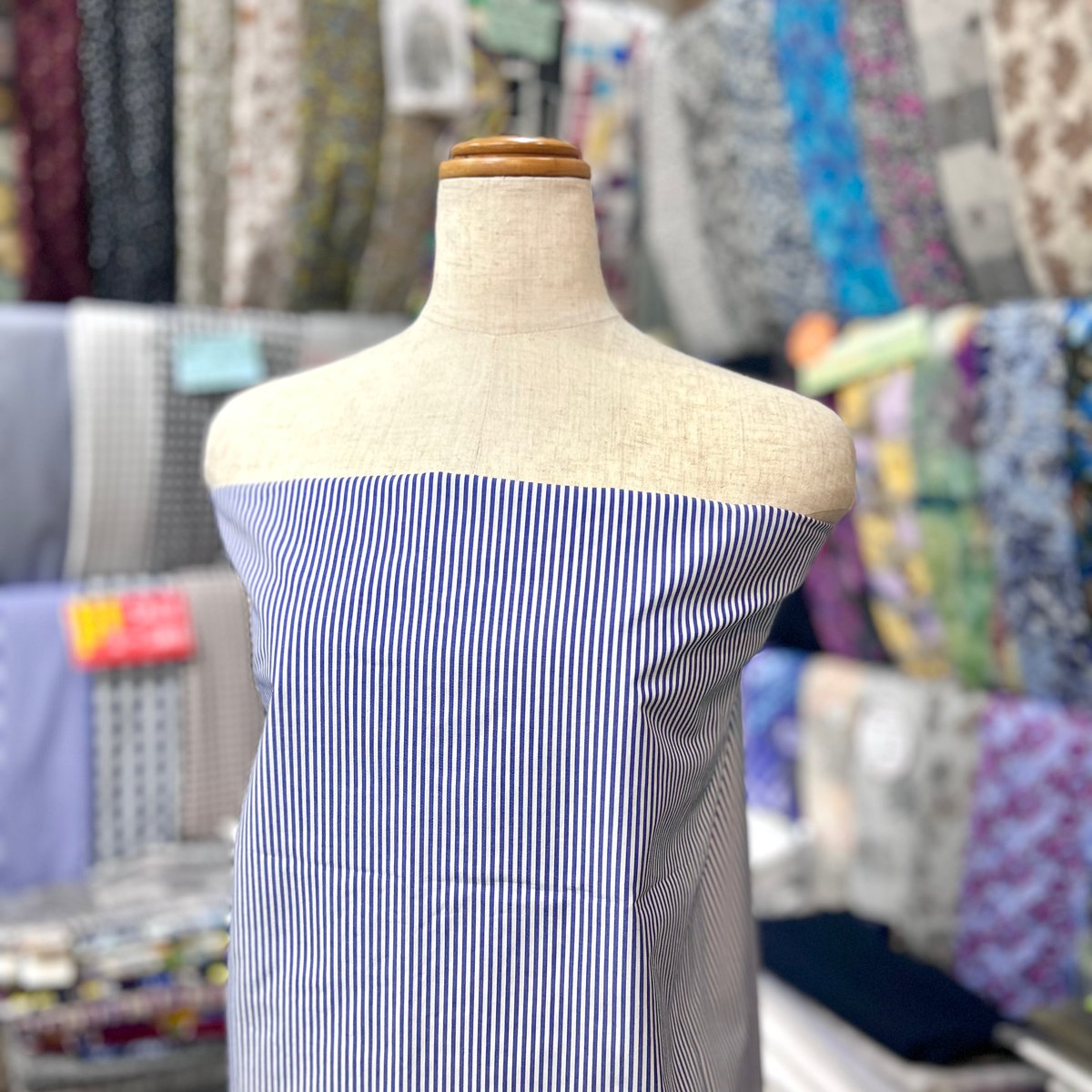 10㎝からカットOK】ストライプ柄綿60双先染タイプライター