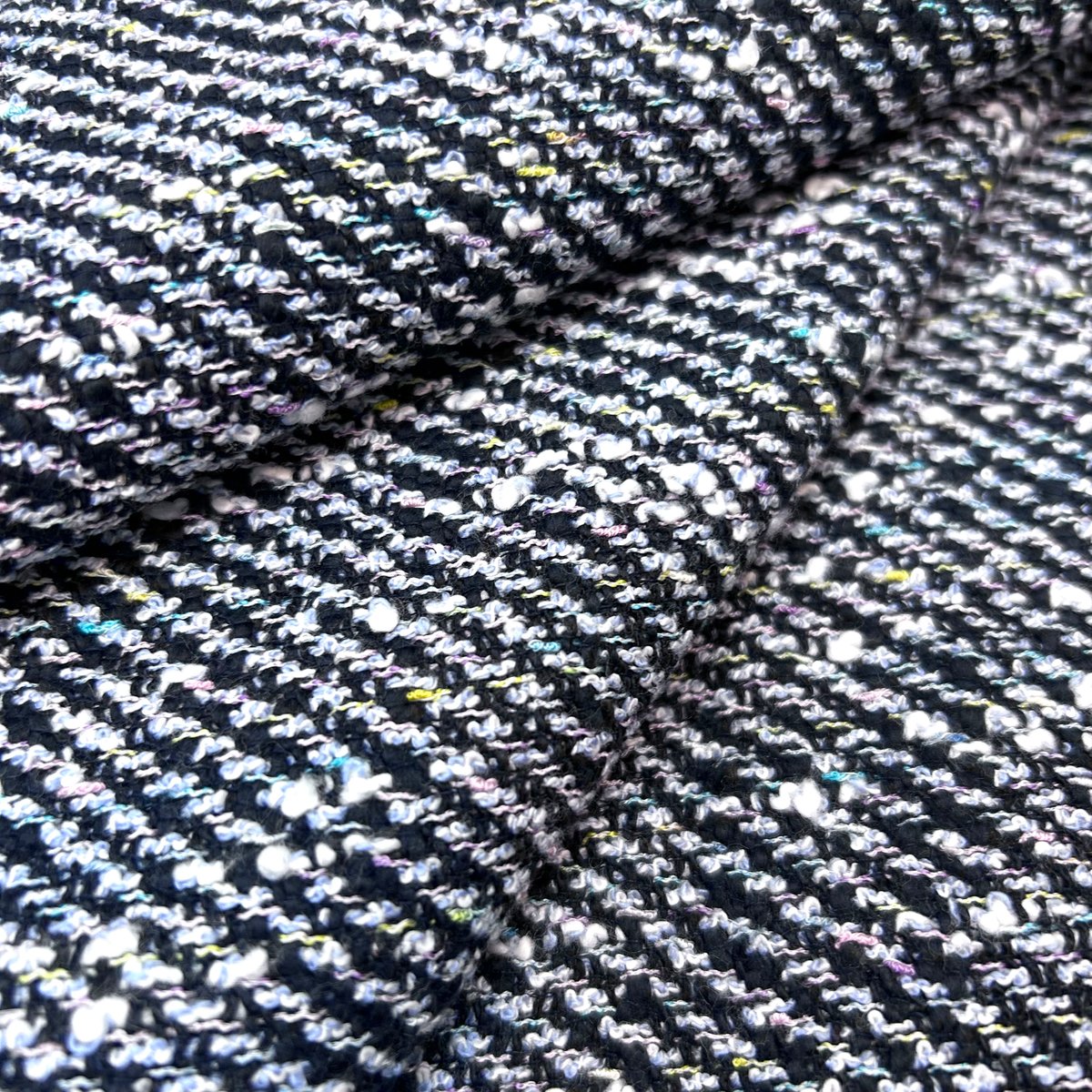 イタリア製生地ツイードスーツ fit=scale-down,w=1200