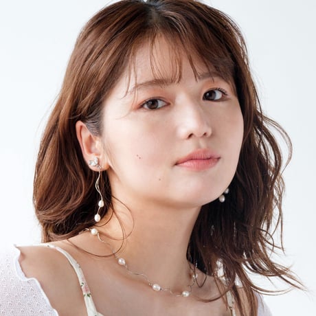 milky cherry necklace