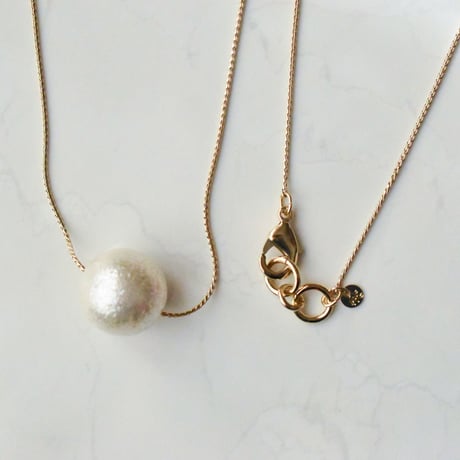 shiny pearl necklace