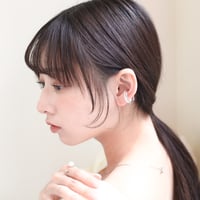 pearl × metal ear cuff