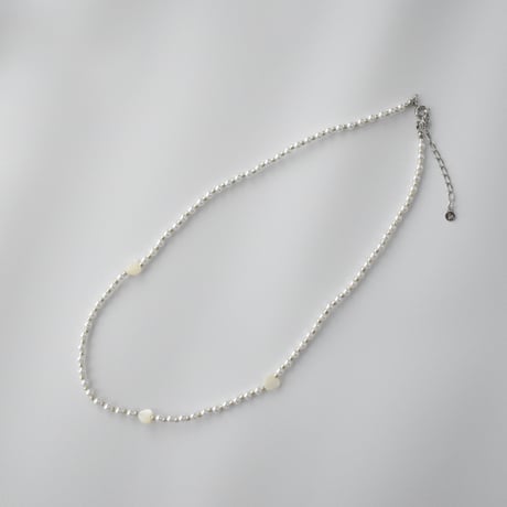 sunlit heart necklace