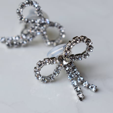 mini ribbon rhinestone pierce / earring