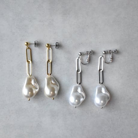 big baroque pearl pierce/earring