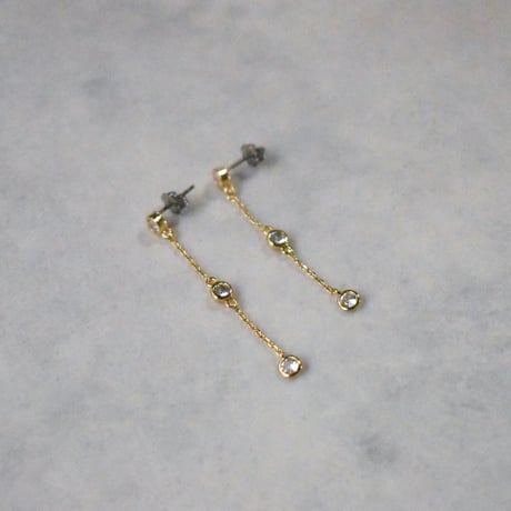 zirconia chain pierce / earring