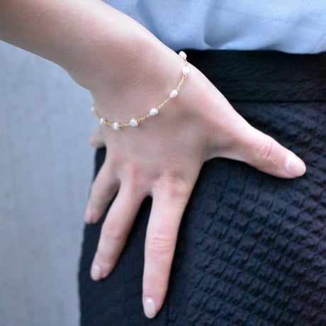 heart pearl chain bracelet