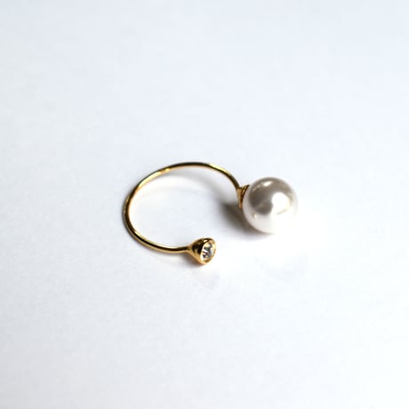 pearl × bijou fork ring