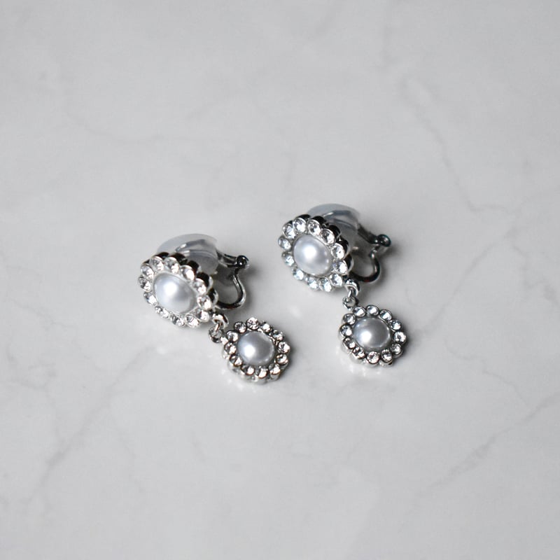 silver double flower motif earring / pierce | I