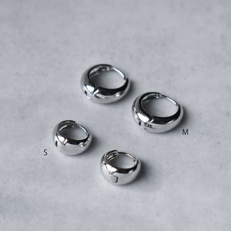 puffy metal hoop pierce S
