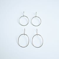 circle / oval hoop  pierce
