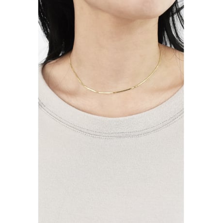 chain choker necklace