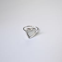 shell heart ring M