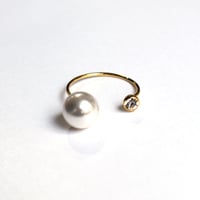 pearl × bijou fork ring