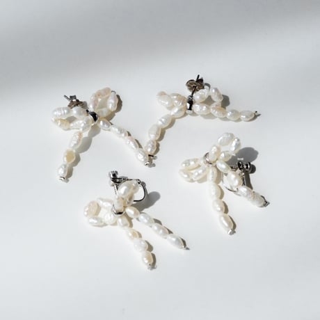 tansui petit ribbon pierce / earring