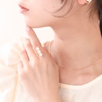 bijou × pearl  wide ring