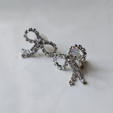 mini ribbon rhinestone pierce / earring