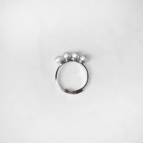 petit dot ring