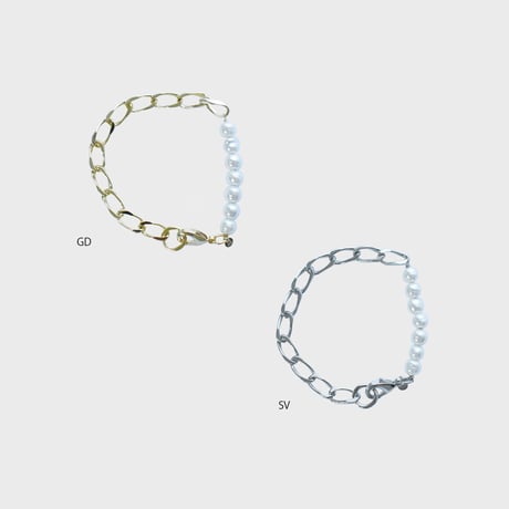 pearl × metal chain bracelet