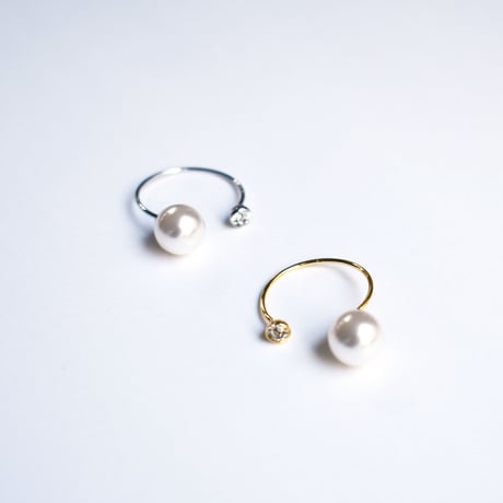 pearl × bijou fork ring