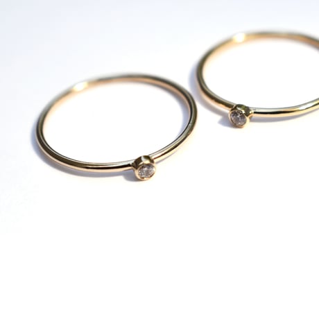 14KGF cubic zirconia skinny ring