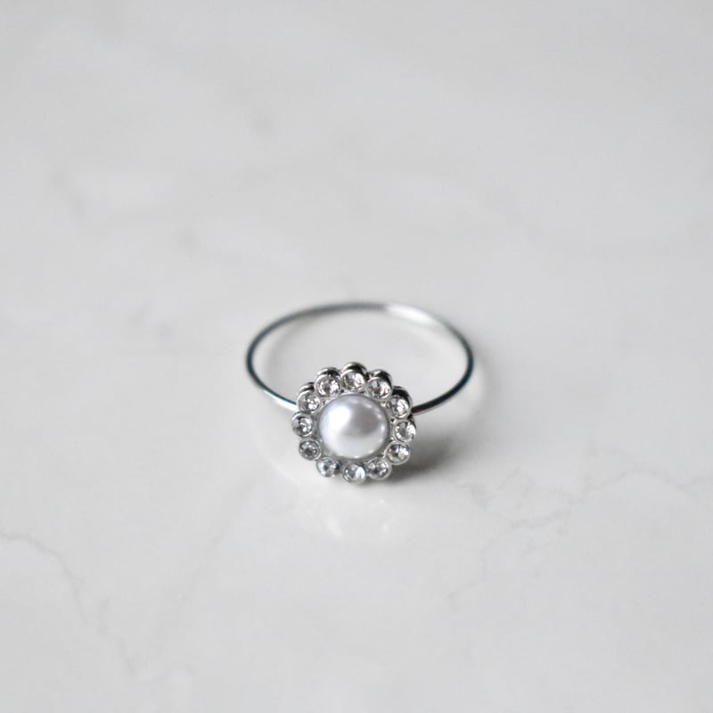silver single flower motif ring | ISRIE silver single flower motif ring | ISRIE