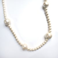 point cotton pearl long necklace