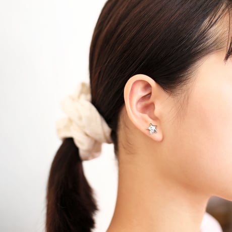 torori melt star pierce / earring