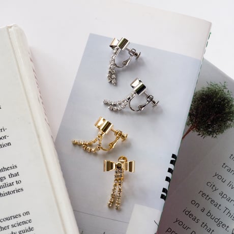mini ribbon dust pierce / earring