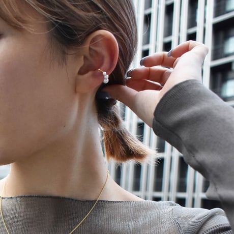 chibi design pearl ear cuff