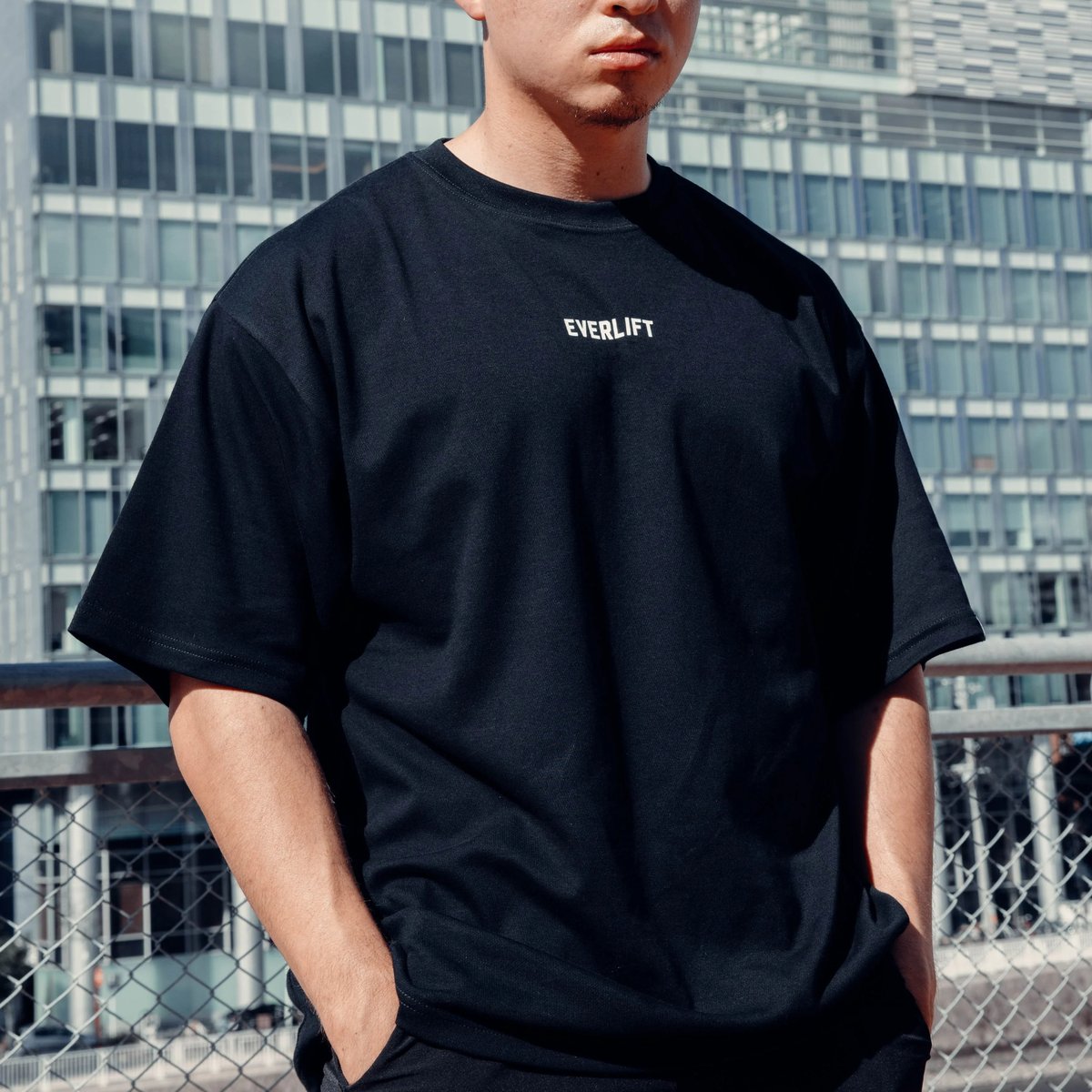 EVLT Big Silhouette Tee (BLK) | EVERLIFT STORE