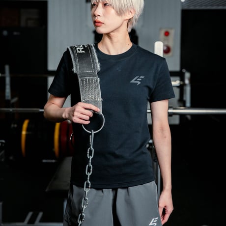 Basic REG Tee (STEALTH)