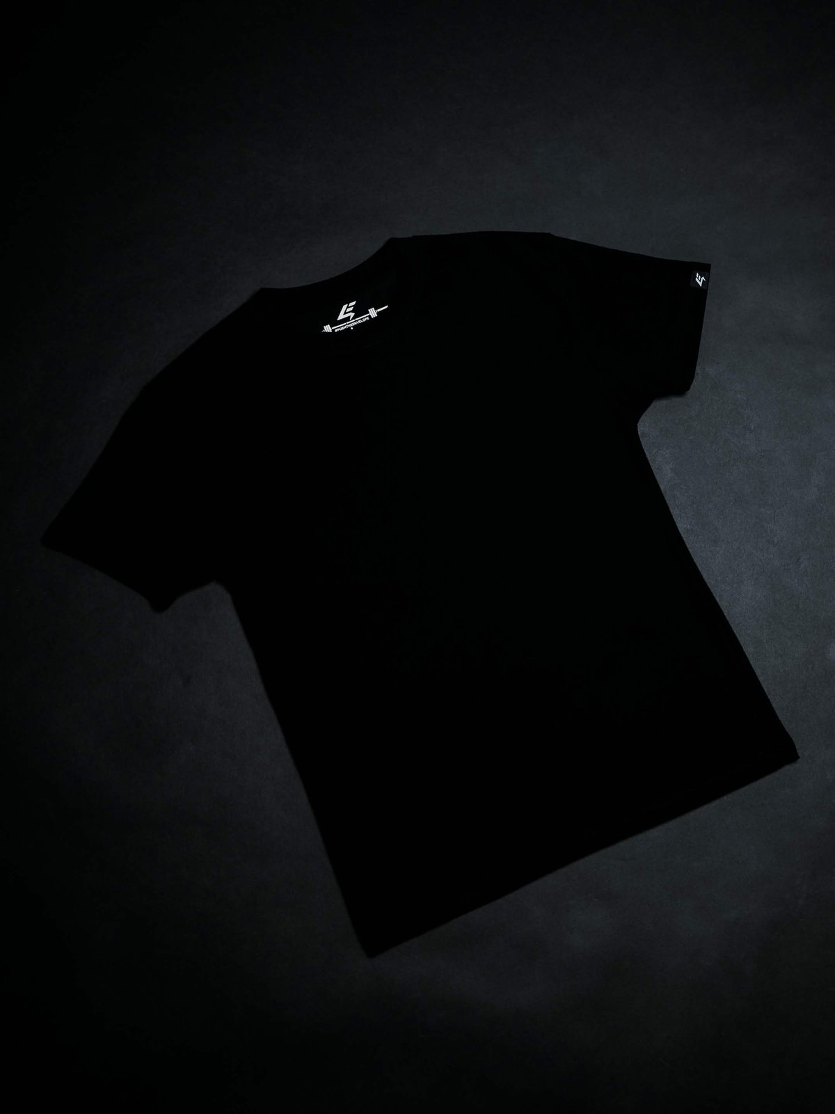 Regular Tee (BLK) | EVERLIFT STORE