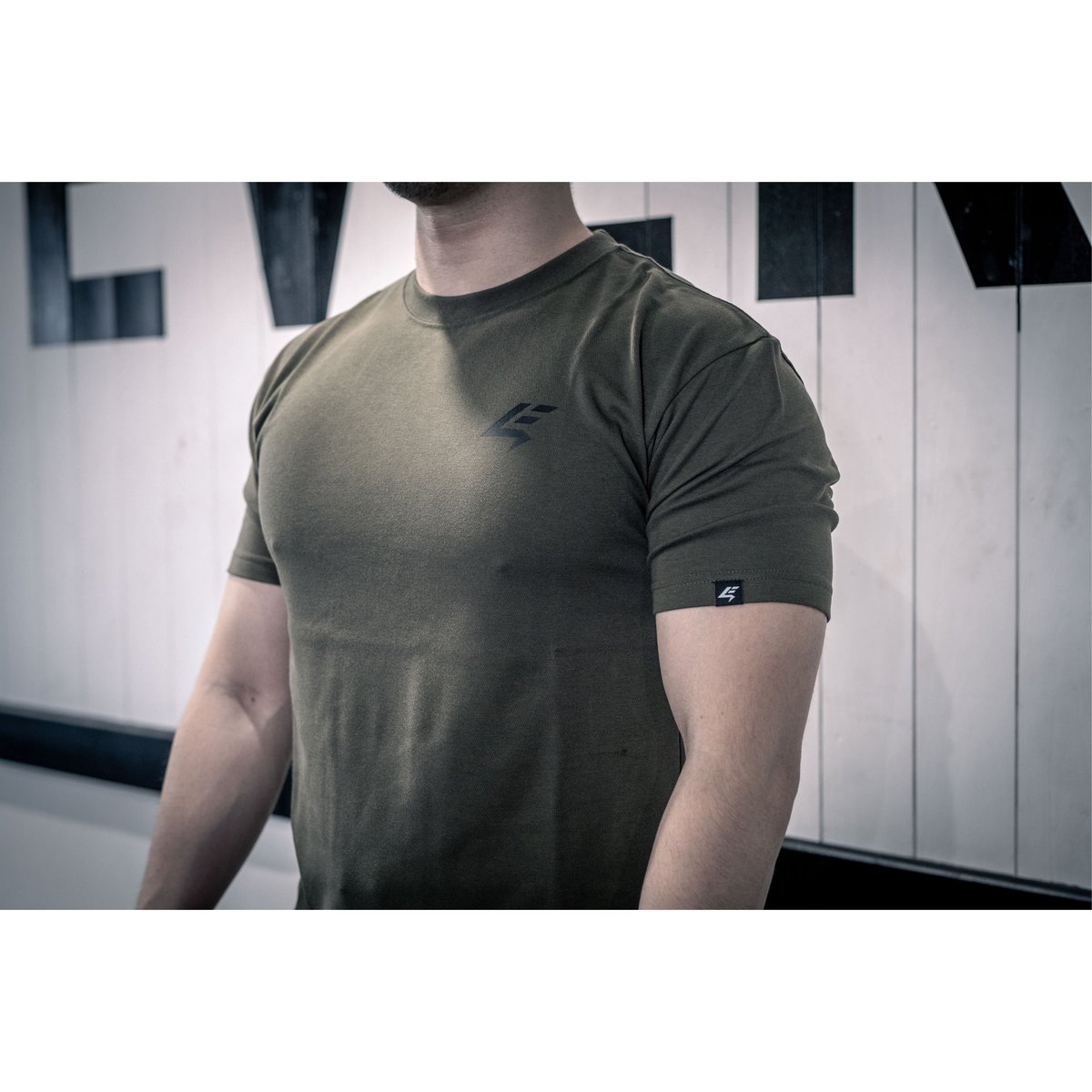 Basic T-shirt(KHK) | EVERLIFT STORE