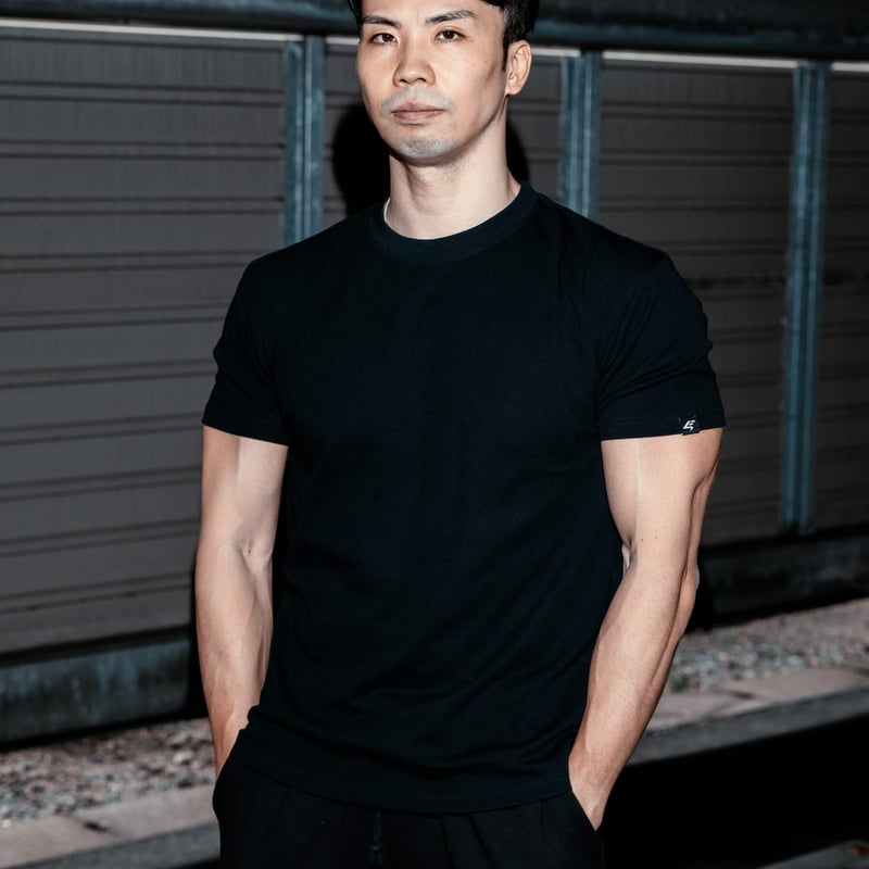 Regular Tee (BLK) | EVERLIFT STORE