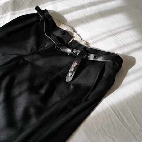 [anytee classics]  Narrow Long Belt_Black Black