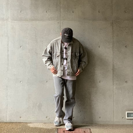 4/4 23時発売［XL］Greige Levi's Denim Jacket